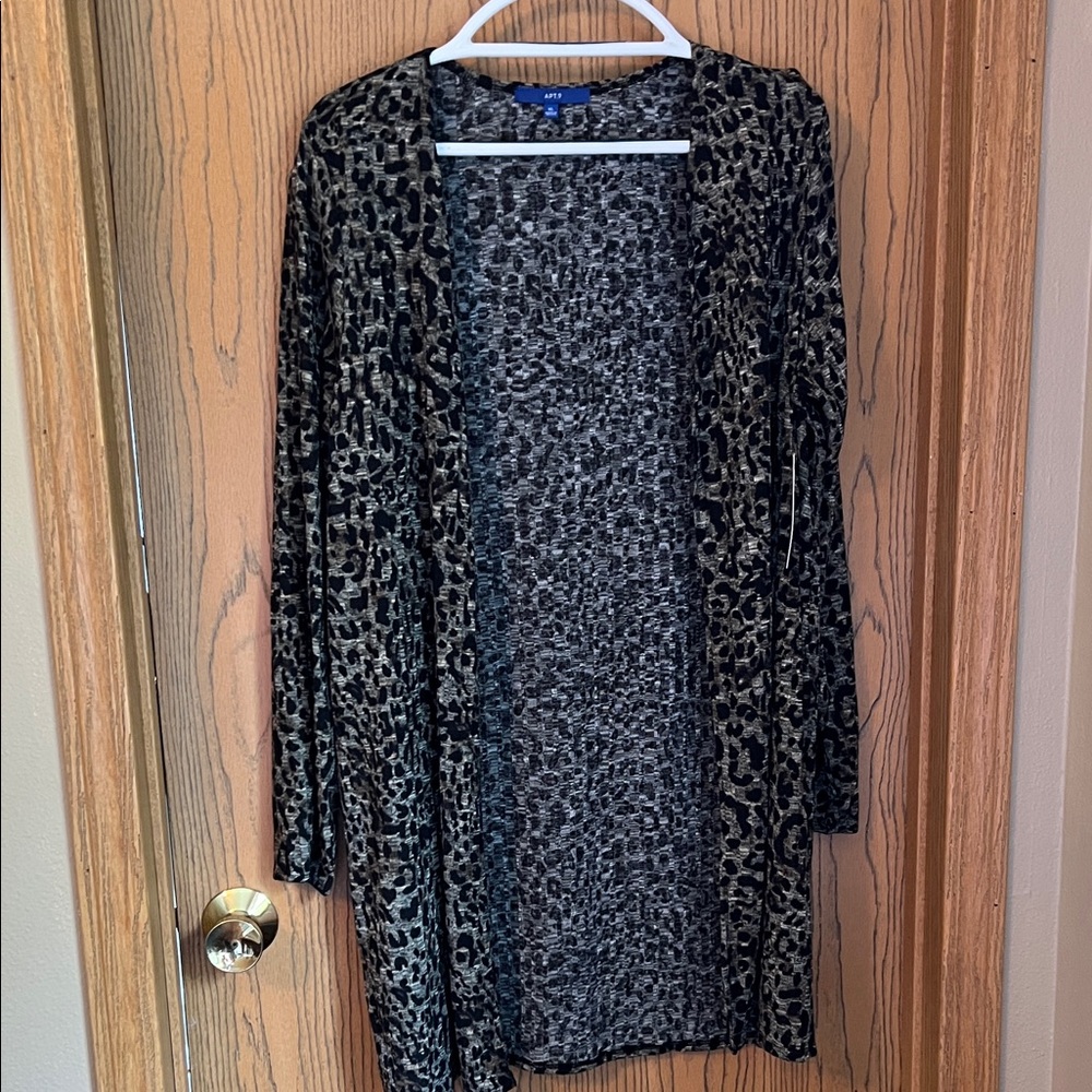 Apt. 9 Black and Gray Leopard Print Cardigan